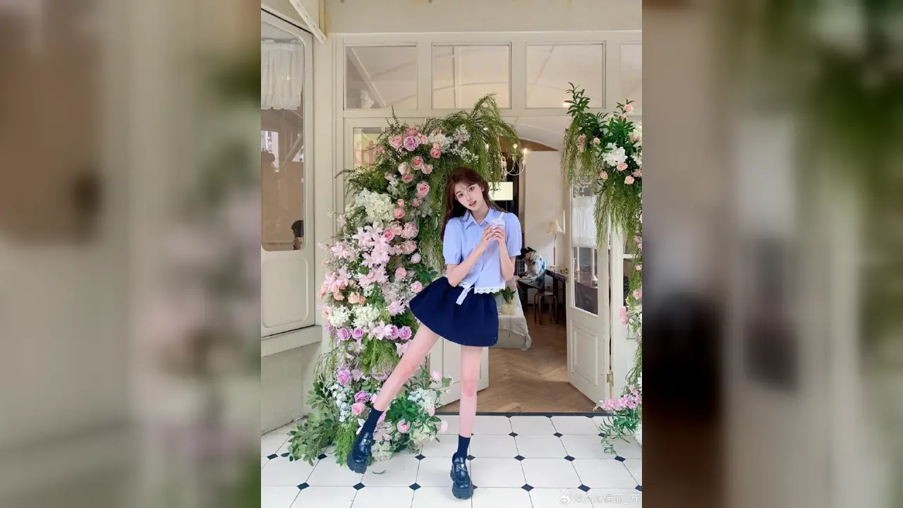 R星精选视频-高颜值反差写真